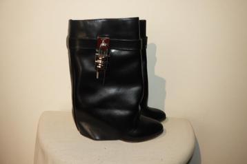 Givenchy shark lock leather boots Nieuw zwart ww 1695,- 40