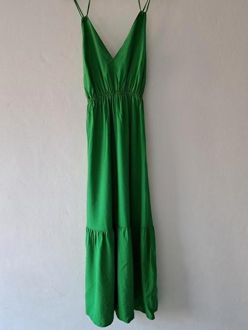Prachtige nieuwe lamge jurk sissy boy maat 36, Kleding | Dames, Jurken, Nieuw, Maat 36 (S), Wit, Onder de knie, Ophalen of Verzenden