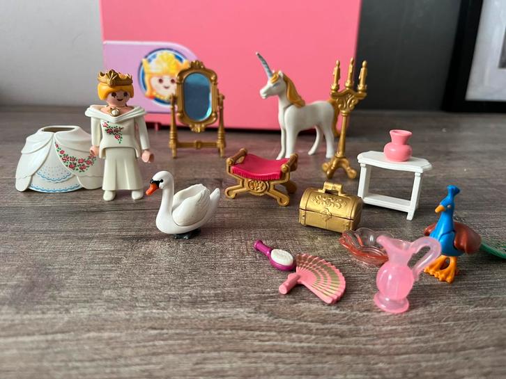 Playmobil meeneemkoffertje prinses / unicorn / zwaan, Kinderen en Baby's, Speelgoed | Poppenhuizen, Zo goed als nieuw, Toebehoren