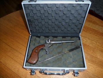 Antiek 6 mm Flobert pistool VRIJGESTELD Art.18 RWM. beschikbaar voor biedingen