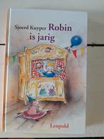 Robin is jarig - Sjoerd Kuijper, Ophalen of Verzenden, Zo goed als nieuw, Sjoerd Kuyper, Fictie algemeen