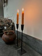 Set ijzeren kandelaars sober sleets landelijk, Ophalen of Verzenden, Zo goed als nieuw, Hout