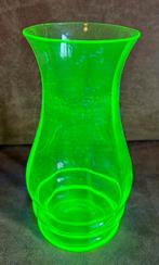 Uranium vaas ( kristalunie Maastricht ), Ophalen of Verzenden