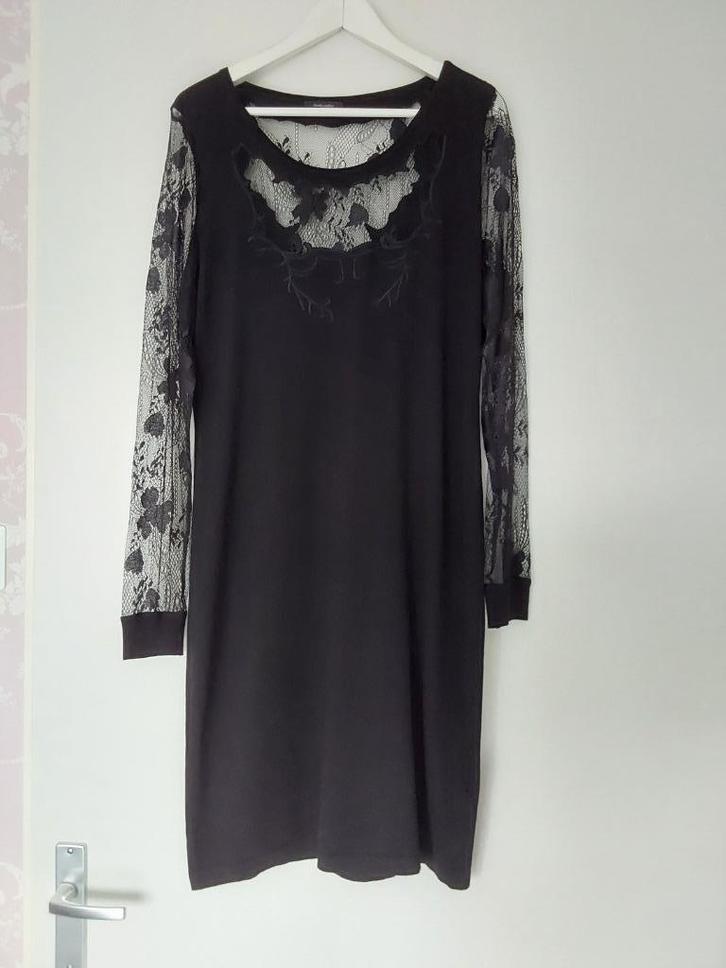 Claudia Sträter maat 40 zwarte jurk kant lange mouwen, Kleding | Dames, Jurken, Zo goed als nieuw, Maat 38/40 (M), Zwart, Knielengte