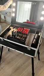 Givenchy Draagbaar Make-up Station met Verlichting, Sieraden, Tassen en Uiterlijk, Uiterlijk | Cosmetica en Make-up, Gehele gezicht