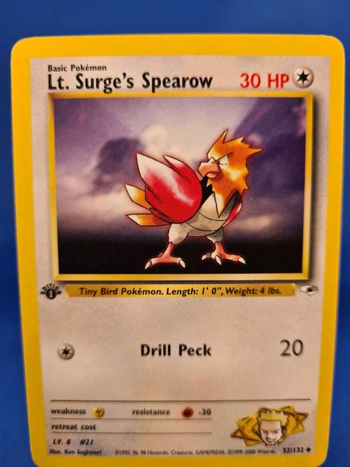 Lt. Surge's Spearow 52/132 - Gym Heroes (1st edition), Hobby en Vrije tijd, Verzamelkaartspellen | Pokémon, Gebruikt, Losse kaart
