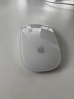 Apple Magic Mouse type A1657, Computers en Software, Muizen, Muis, Ophalen of Verzenden, Zo goed als nieuw, Draadloos