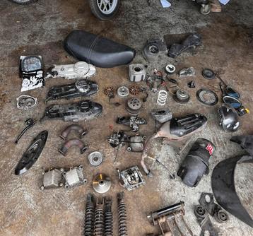Piaggio onderdelen beschikbaar voor biedingen
