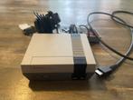 Nintendo NES mini, Spelcomputers en Games, Spelcomputers | Nintendo NES, Ophalen of Verzenden, Zo goed als nieuw, Met 1 controller