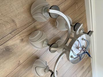 Lamp beschikbaar voor biedingen