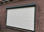Rolluik handbediend br 2610x 1820 hoog, Doe-het-zelf en Verbouw, Rolluiken, Ophalen of Verzenden, Zo goed als nieuw, Wit, 200 cm of meer