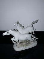 Antiek Hutschenreuther galopperende paarden beeld, Verzenden, Gebruikt, Porselein, Beeldje(s)