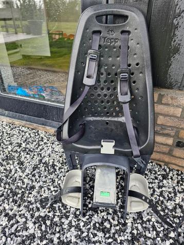Fietsstoeltje achter Yepp beschikbaar voor biedingen