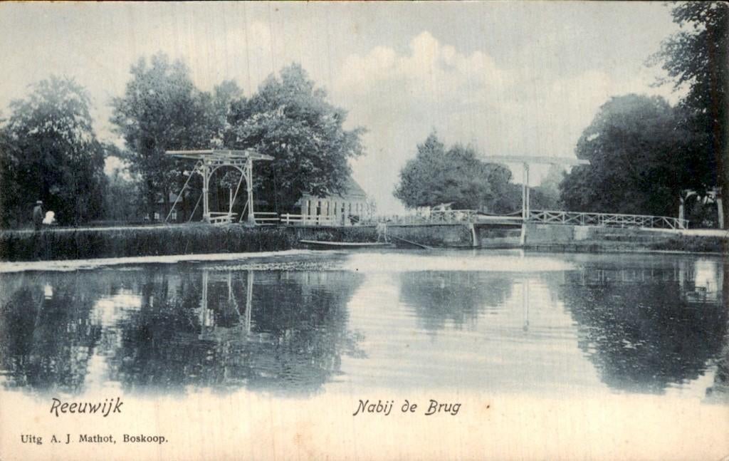 Reeuwijk - Brug - Nabij de Brug, Ophalen of Verzenden, 1920 tot 1940, Gelopen, Zuid-Holland