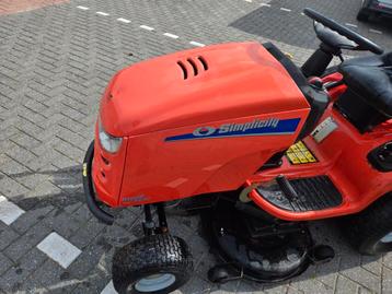 Zitmaaier  simplicity regent 22pk  hydro achtervanger  beschikbaar voor biedingen