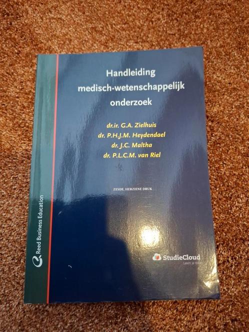 Handleiding medisch-wetenschappelijk onderzoek, Boeken, Studieboeken en Cursussen, Zo goed als nieuw, Ophalen of Verzenden