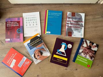 HBO-V Studenten opgelet, boeken en jasje beschikbaar voor biedingen