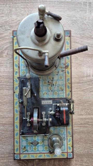 Een “Bing” stoomgenerator Duitsland circa jaar 1912. beschikbaar voor biedingen