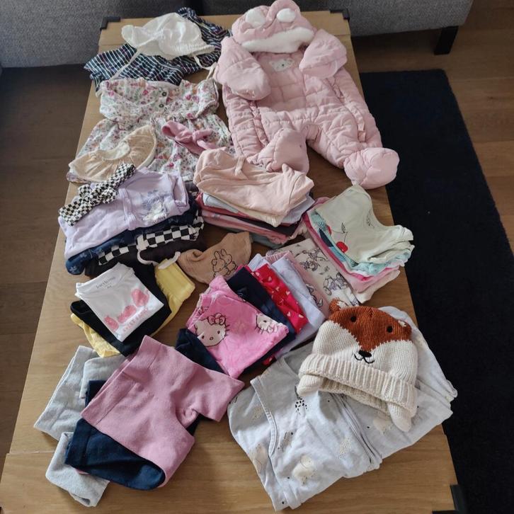 Meisjes kleding set 3-6 maanden, Kinderen en Baby's, Babykleding | Baby-kledingpakketten, Zo goed als nieuw, Maat 62, Ophalen of Verzenden
