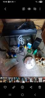 Aqarium met toebehoren, Dieren en Toebehoren, Ophalen of Verzenden, Zo goed als nieuw, Leeg aquarium