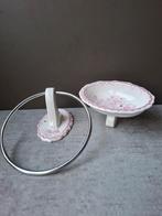 Brocante Badkamer Set - Zeepbakje & Handdoekring, Huis en Inrichting, Gebruikt, Wit, N.V.T., Overige typen