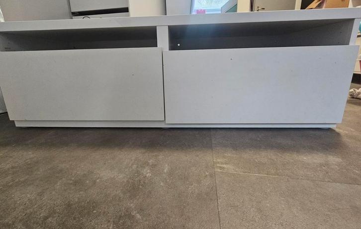 Ikea Besta kastje Gratis, Huis en Inrichting, Kasten | Televisiemeubels, Gebruikt, Minder dan 100 cm, 25 tot 50 cm, Ophalen