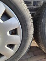 Winterbanden VW Polo, Auto-onderdelen, Banden en Velgen, Ophalen, Gebruikt, 15 inch, Banden en Velgen