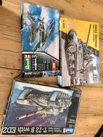 Partij Militaria bouwdozen + verf – gebruikt, Hobby en Vrije tijd, Modelbouw | Vliegtuigen en Helikopters, Ophalen of Verzenden
