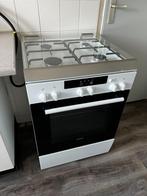 Gasfornuis met oven Siemens, Witgoed en Apparatuur, Fornuizen, 4 kookzones, Vrijstaand, 85 tot 90 cm, Zo goed als nieuw