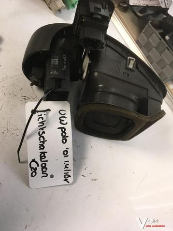 Vw Polo 1.4 16v 2001 Lichtschakelaar / verlichtingsschakelaa beschikbaar voor biedingen