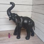 Met leer beklede olifant, hoogte 50 cm., Ophalen of Verzenden, Zo goed als nieuw, Dier