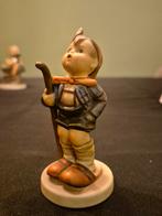 Goebel Hummel beeldje - Kleine Wandelaar / Wanderbub, Verzamelen, Beelden en Beeldjes, Ophalen of Verzenden, Zo goed als nieuw