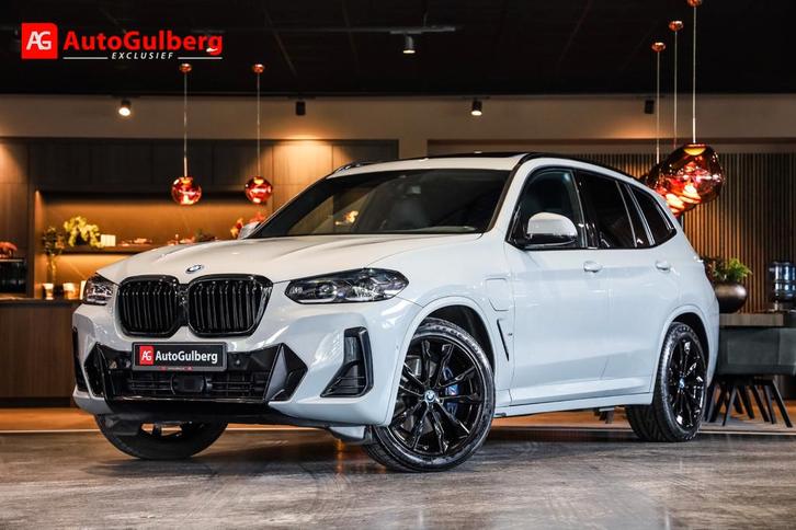 BMW X3 xDrive30e High Exe M-Sport Brooklyn Grau, M-Sportstoe, Auto's, BMW, Bedrijf, Te koop, X3, 4x4, Achteruitrijcamera, Adaptive Cruise Control