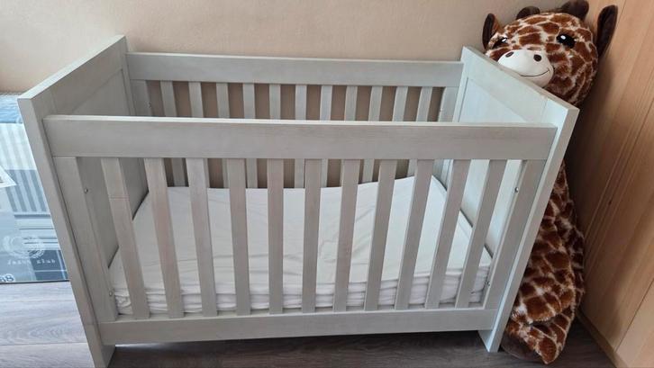 Koopje!! Bopita ledikant grijs + extra's!!, Kinderen en Baby's, Babywiegjes en Ledikanten, Gebruikt, Ledikant, Ophalen