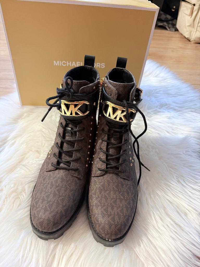 Michael Kors Boots, Michael Kors, Bruin, Lage of Enkellaarzen, Ophalen of Verzenden