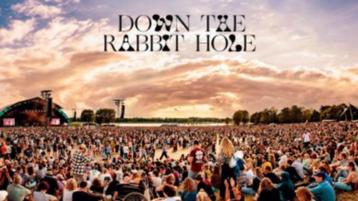1 ticket Down the Rabbit Hole beschikbaar voor biedingen