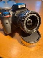Nikon D3300, AF-P 1:3,5-5,6 /18-55 VR card, tas, extra accu, Audio, Tv en Foto, Fotocamera's Digitaal, Ophalen, Spiegelreflex