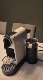 Nespresso apparaat met melkopschuimer Aeroccino, Ophalen of Verzenden, Zo goed als nieuw, Espresso apparaat