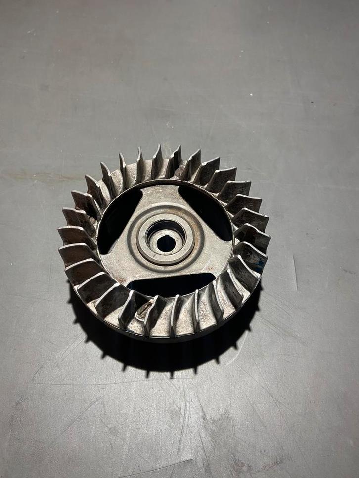 Vliegwiel Kreidler/Zündapp, Fietsen en Brommers, Brommeronderdelen | Kreidler, Zo goed als nieuw, Overige typen, Ophalen