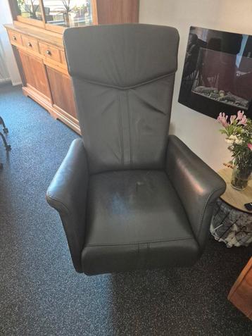 Leren relax fauteuil beschikbaar voor biedingen