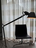 Artemide Tolomeo Tavolo - Iconische Tafellamp, Ophalen of Verzenden, Zo goed als nieuw, Metaal, Minder dan 100 cm