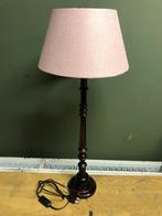 Prachtige Hoge Antique Style Tafel Lamp., Gebruikt, 50 tot 75 cm, Cornwallantiques@hotmail.com, Veenpolderstraat 37 2013 SV Haarlem