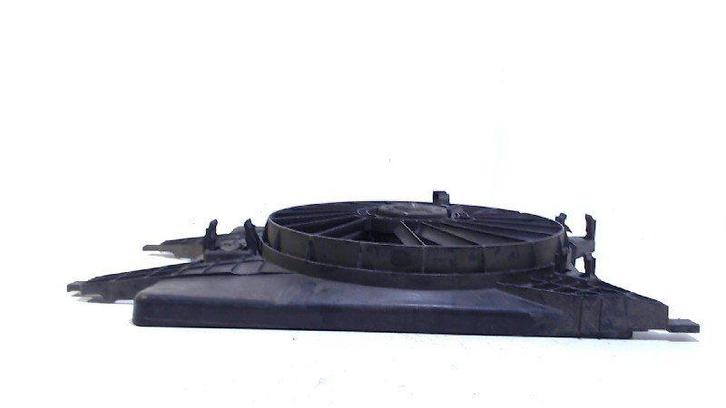 Koelventilatormotor Renault Kangoo, Auto-onderdelen, Motor en Toebehoren, Renault, Gebruikt, Herkomst onderdeel bekend, 12 maanden garantie