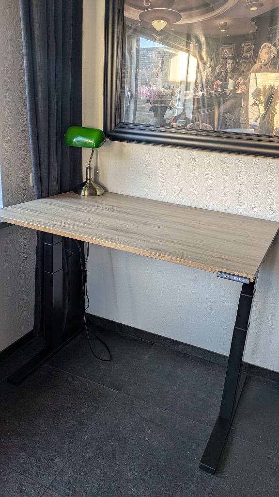 Elektrisch sta-zitbureau, Huis en Inrichting, Bureaus, Nieuw, Stabureau, Elektrisch, In hoogte verstelbaar, Ophalen