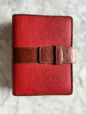 Succes Agenda London Executive Junior Limited met Vulling beschikbaar voor biedingen