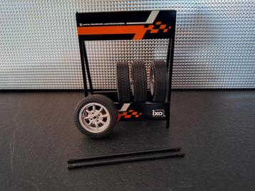 Bandensetje Saab Schaal 1:18 beschikbaar voor biedingen