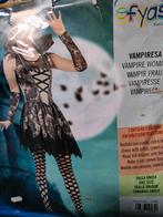 Vampier jurkje plus extras one size, Ophalen of Verzenden, Zo goed als nieuw, Maat 38/40 (M), Carnaval