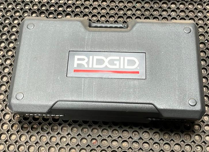 Ridgid 690-1 draadsnij machine in koffer., Doe-het-zelf en Verbouw, Gereedschap | Overige machines, Nieuw, Ophalen