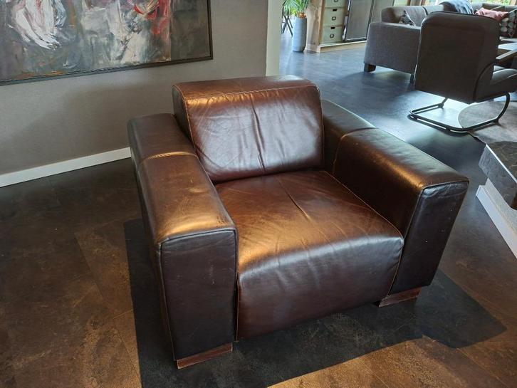 Volle leren stoel, Huis en Inrichting, Fauteuils, Gebruikt, Leer, 100 tot 125 cm, 75 tot 100 cm, Ophalen