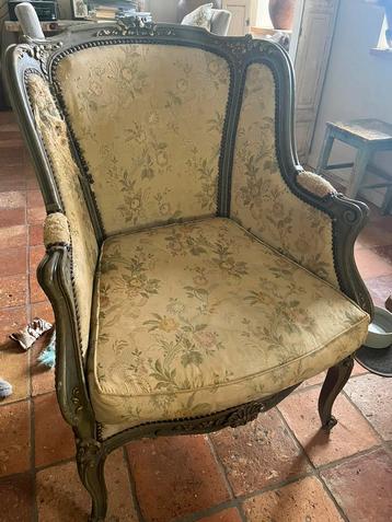 Oude Franse fauteuil Opknapper - Mentha Brocante beschikbaar voor biedingen